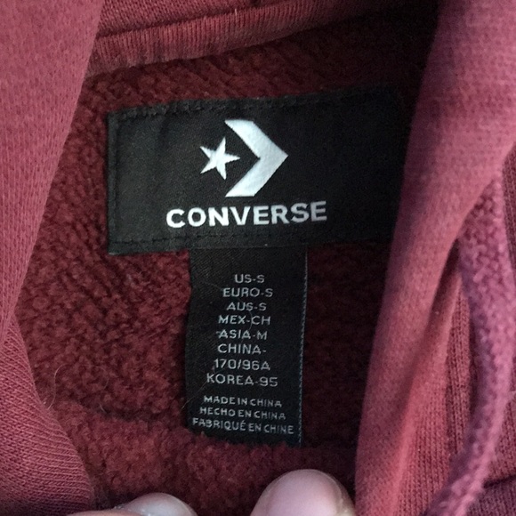 Selling because it doesn’t fit me anymore - Picture 2 of 2